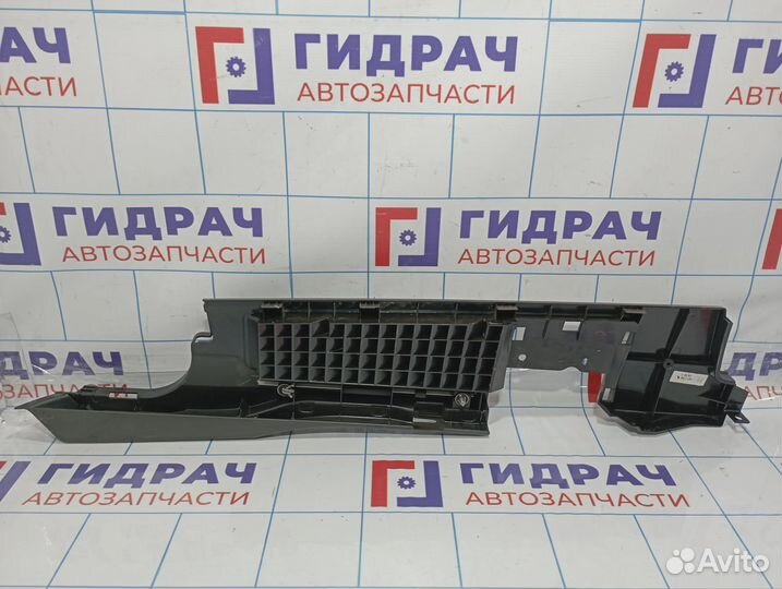 Держатель задней полки Land Rover Range Rover (L32