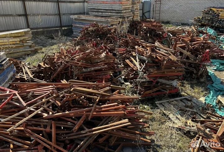 Тренога для стойки