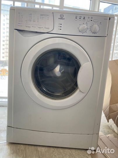 Стиральная машина indesit
