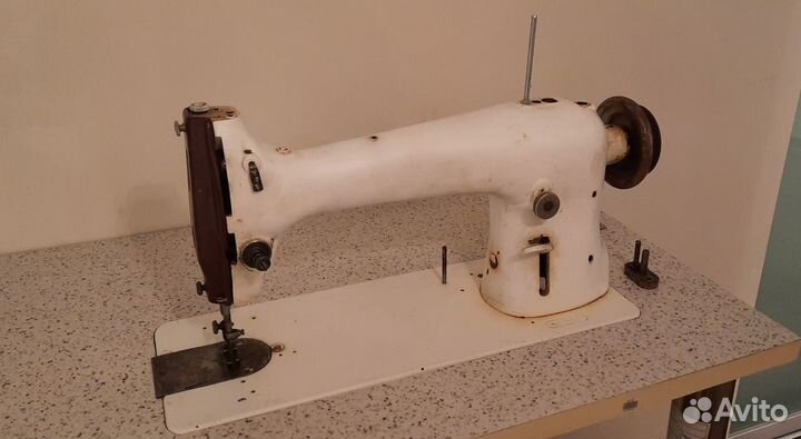 Швейная машинка 22 класса. голова
