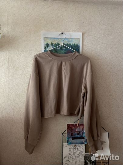 Укороченная кофта