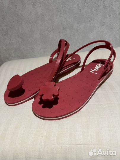 Yves Saint Laurent сандалии 