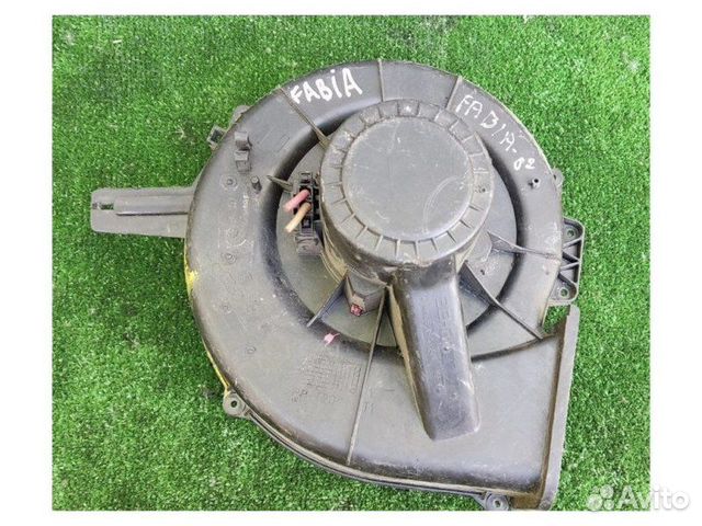 Моторчик печки Skoda Fabia 1.2 2008