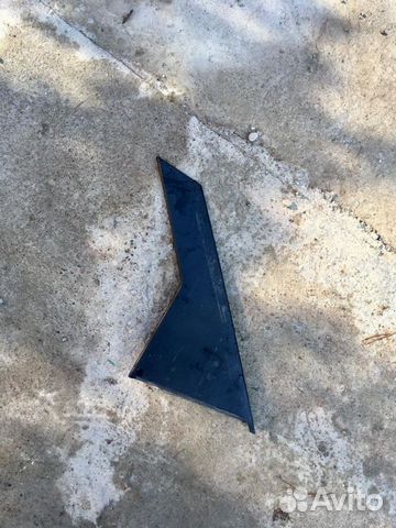 Угловая Накладка задней левой Двери Kia K5