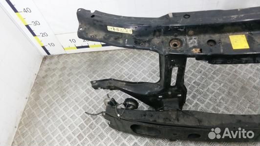 Передняя панель крепления облицовки (телевизор) la