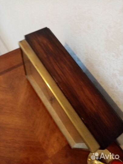 Часы настольные