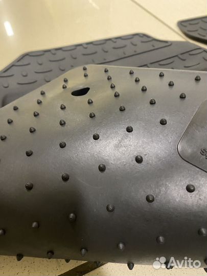 Land rover Evoque c 2018 г. коврики резиновые с бо