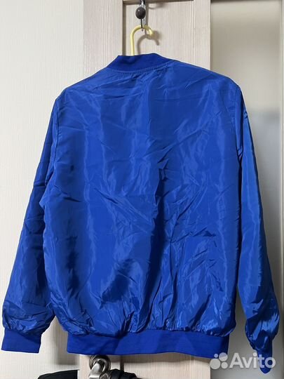 Куртка бомбер