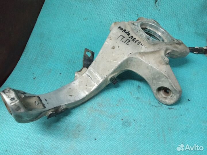 Кулак поворотный Honda Legend