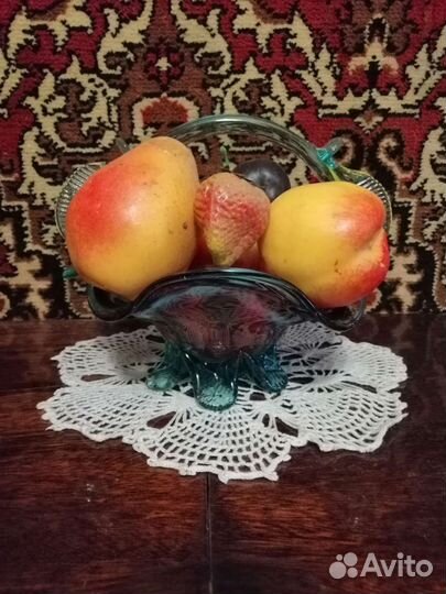 Ваза конфетница цветное стекло СССР