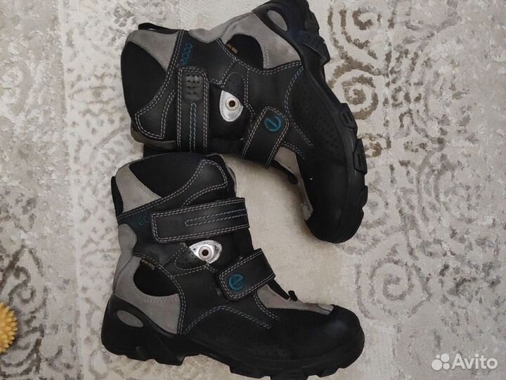 Зимние ботинки ecco 35