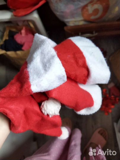 Новогодние игрушки, мишура