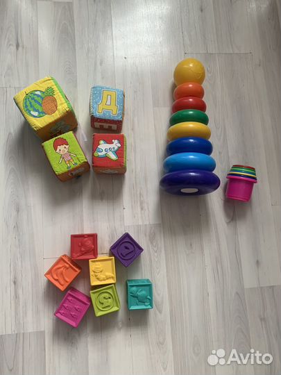 Развивающие игрушки для малышей от года