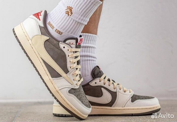 Кроссовки Nike air Jordan 1 low Travis Scott яч44