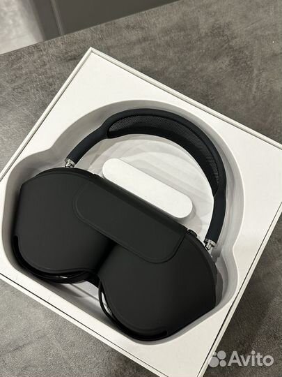 Беспроводные наушники AirPods Max Space Gray