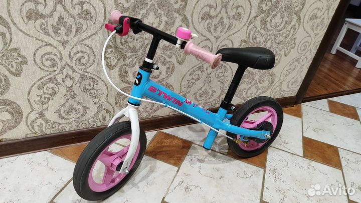 Беговел btwin decathlon