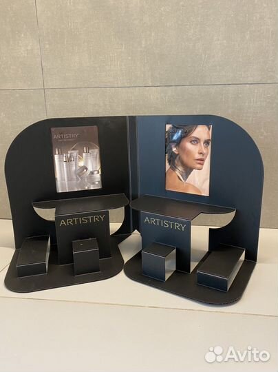 Стенд для косметики