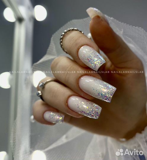 Модель маникюр сегодня