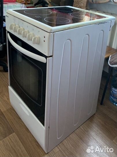 Плита электрическая стеклокерамика с духовкой Beko