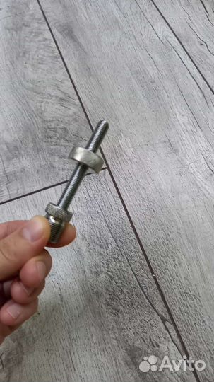 Ключ для снятия каретки велосипеда