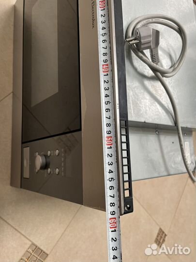 Встраиваемая микроволновая печь electrolux