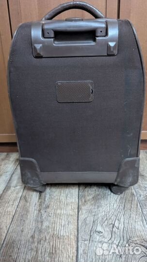 Чемодан American tourister ручная кладь