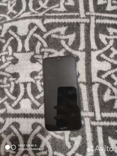 Телефон Huawei y5 2019