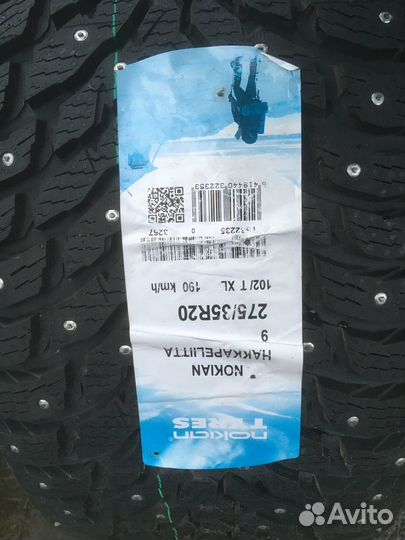 Nokian Tyres Hakkapeliitta 9 245/40 R20 и 275/35 R20 102T