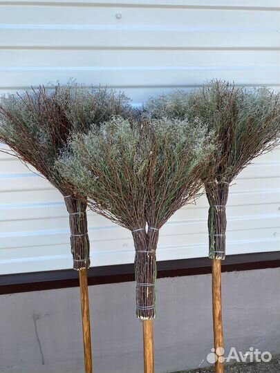 Метла с черенком