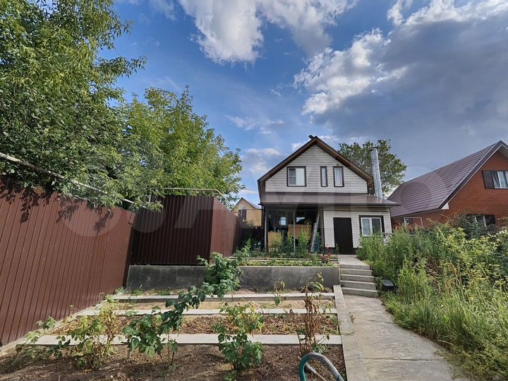 Коттедж 92,8 м² на участке 4,8 сот.