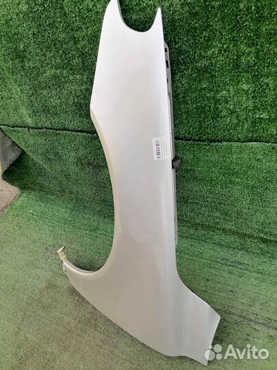 Крыло переднее левое Volvo V70 BW дефект