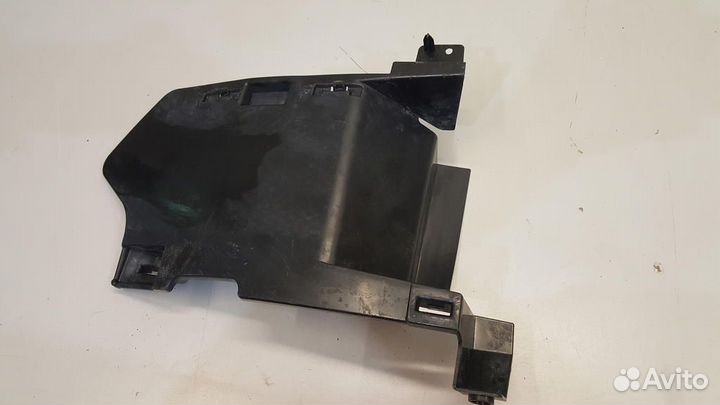 Дефлектор радиатора левый воздуховод renault logan