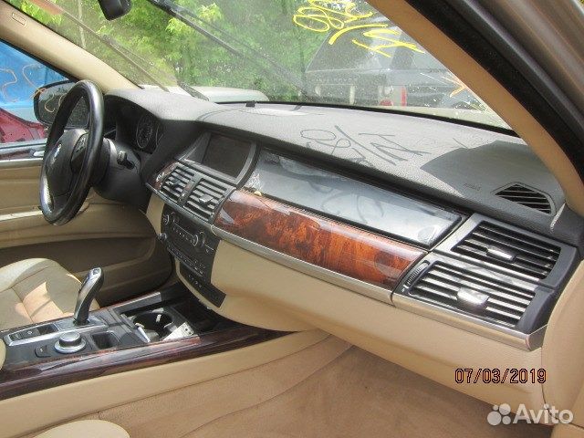 Разбор на запчасти BMW X5 E70