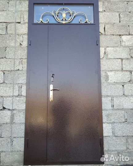 Входная дверь