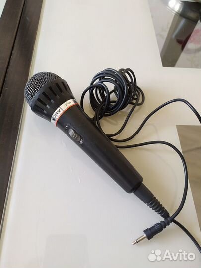 Микрофон Sony F-V9