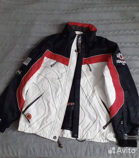 Горнолыжная куртка, брюки, шарф, шапка