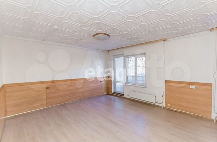 9 офисных помещений, общей площадью 225,7 м²