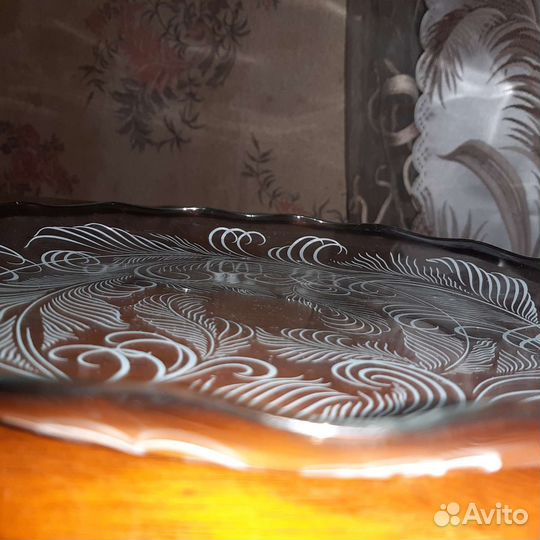 Рюмочки и блюдо