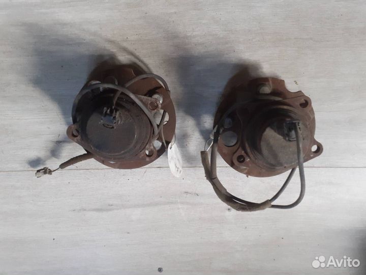 Ступица задняя Toyota Ipsum