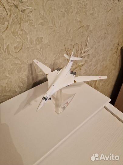 Модель самолета 1:200 Ту-160 / Tu-16