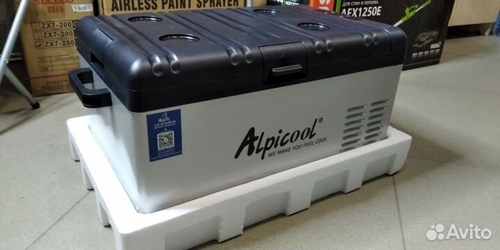 Холодильник новый на 25 литров