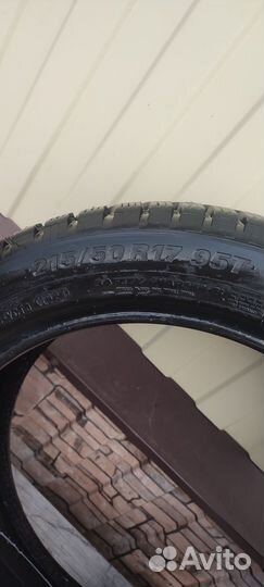 Yokohama Ice Guard Stud IG55 215/50 R17