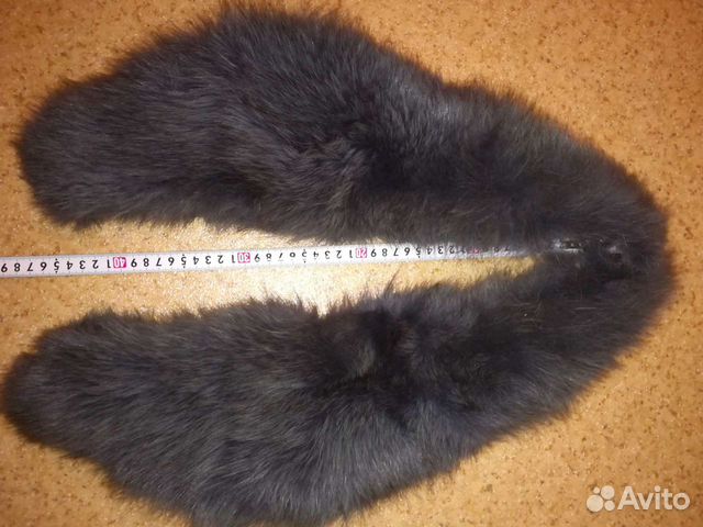 Воротник из натурального меха большой и пушистый