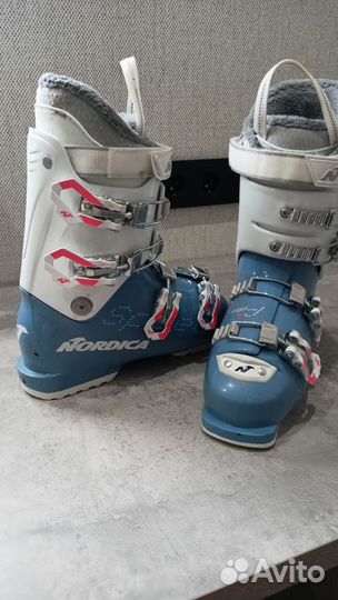 Горнолыжные ботинки детские Nordica