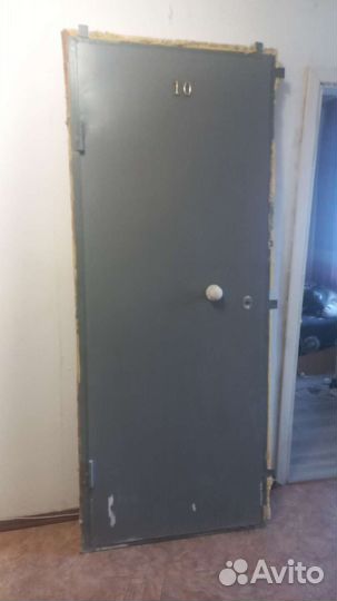 Дверь входная металлическая