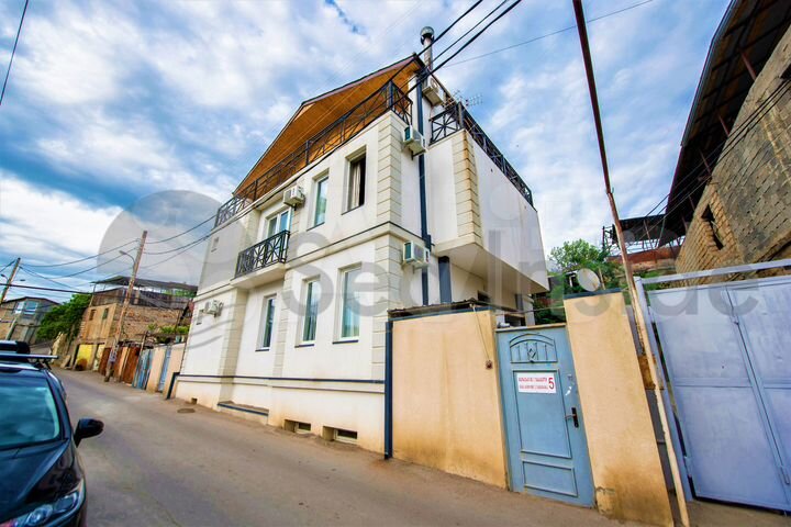 Коммерческая недвижимость 421 м² (Грузия)