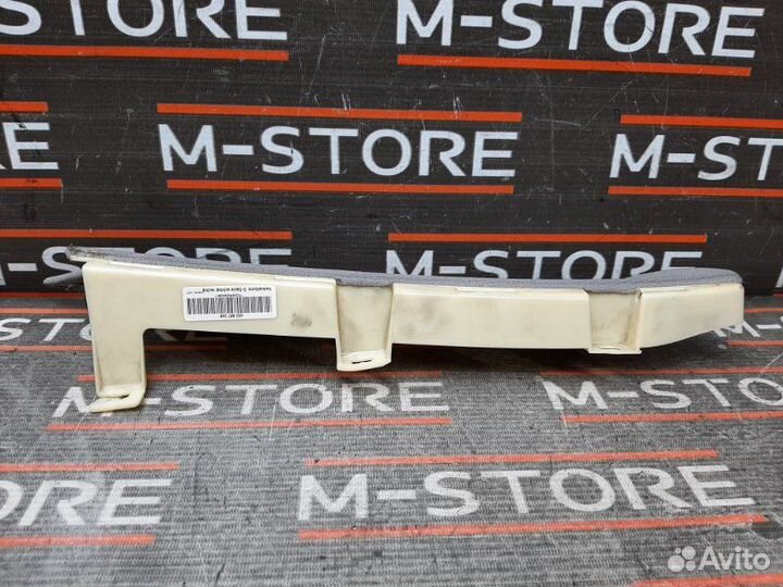 Обшивка стойки задняя правая Audi A8 4E/D3 BPK