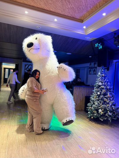 Белый мишка