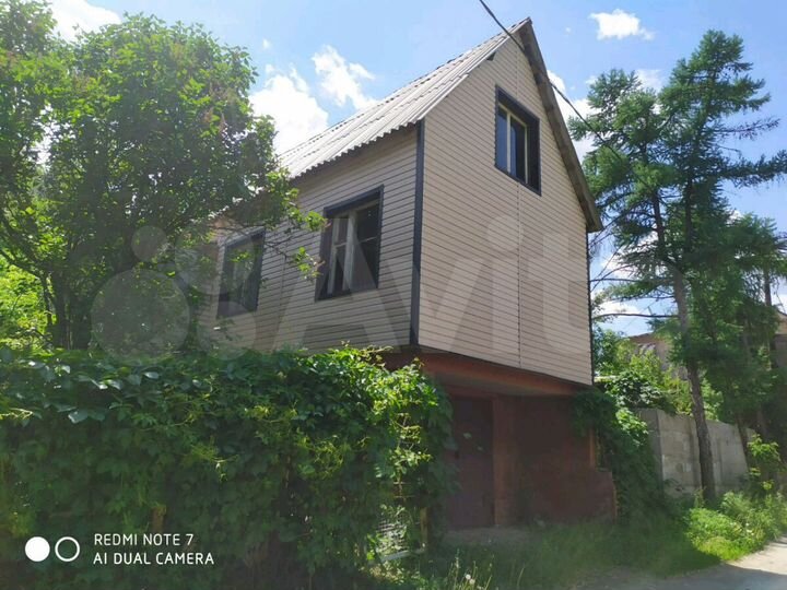 Дача 111 м² на участке 6 сот.