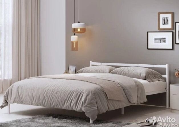 Кровать металлическая двуспальная белая